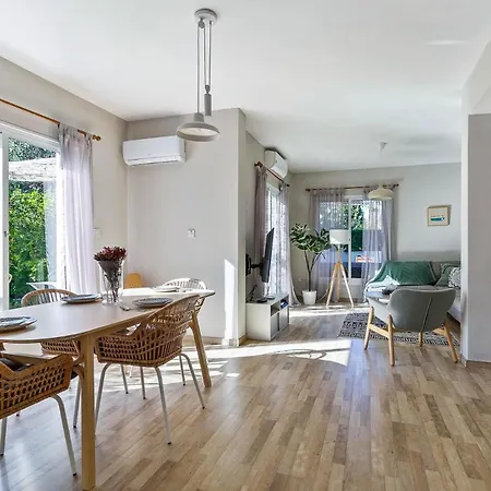 Eva Breeze By Ezoria *